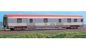 ACME 52503 ÖBB Gepäckwagen (Dmsz), zweitönige graue Lackierung mit rotem Streifen und rotem Dach. ACME 52503 ÖBB Gepäckwagen (Dmsz), zweitönige graue Lackierung mit rotem Streifen und rotem Dach.