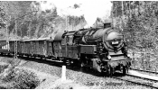 ARNOLD 9036 Steam locomotive class 95, original boiler, coal fired, DB, period III ARNOLD 9036 Steam locomotive class 95, original boiler, coal fired, DB, period III