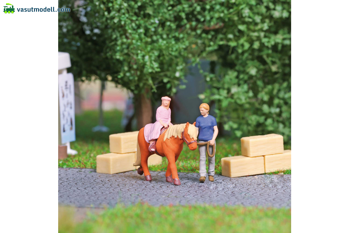 BUSCH 79804 A-Set: Ponyreiten H0 BUSCH 79804 A-Set: Ponyreiten H0