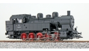 ESU 31105 Dampflok, H0, BR T16.1, 694 1266 ÖBB, Ep III, schwarz, Vorbildzustand um 1949, LokSound, Raucherzeuger, Rangierkupplung, DC/AC
ESU 31105 Dampflok, H0, BR T16.1, 694 1266 ÖBB, Ep III, schwarz, Vorbildzustand um 1949, LokSound, Raucherzeuger, Rangierkupplung, DC/AC