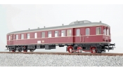 ESU 32042 Dieseltriebwagen, H0, VT62 904, altrot, EP III, Vorbildzustand um 1951, LokSound, Raucherzeuger, AC
ESU 32042 Dieseltriebwagen, H0, VT62 904, altrot, EP III, Vorbildzustand um 1951, LokSound, Raucherzeuger, AC