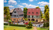 FALLER 130147 Fachwerkhaus mit Wirtschaftsg