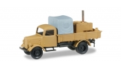 HERPA 745017 Mercedes Benz Pritschen-LKW mit Feldküche, Ladung und Plane, sandbeige HERPA 745017 Mercedes Benz Pritschen-LKW mit Feldküche, Ladung und Plane, sandbeige