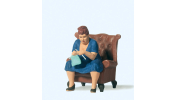 PREISER 45527 Strickende Frau. Sessel