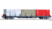 TILLIG 18127 Containertragwagen Rgs 3910 der DR, beladen mit drei verschiedenen 20-Containern, Ep. IV