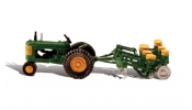 WOODLAND Scenics AS5565 HO Tractor & Planter